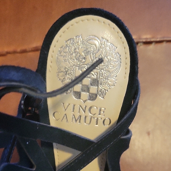 Vince Camuto Strappy Heeled Sandals    Size 8 - Picture 4 of 6